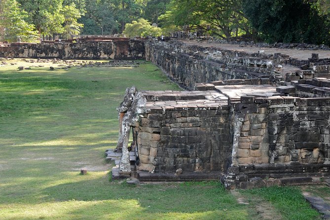 1-Day Angkor Wat Sunrise & All Interesting Temples Private Tour - Victory Gate and Bayon: when Angkor Thom feels personal