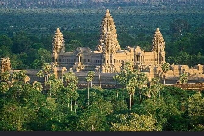 1 Day Beng Mealea ,Koh Ker Pyramid Temple and Peah Vihear Temple - The guide effect: why Thy and Chet matter