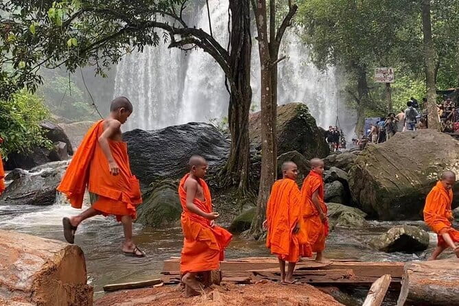 1 day special Tour: Angkor Wat,Bayon,Ta Prohm, Bantey srei and Beng Mealea - Banteay Srei: the Pink Lady temple for detail lovers