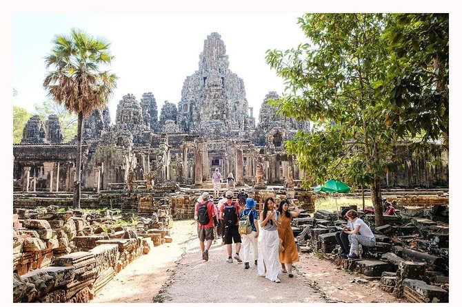 1-Day Uncover The Endless Treasure Of Angkor Tour with Sunset. - Phimeanakas: a celestial temple aligned with Jayavarman VII’s Victory Gate