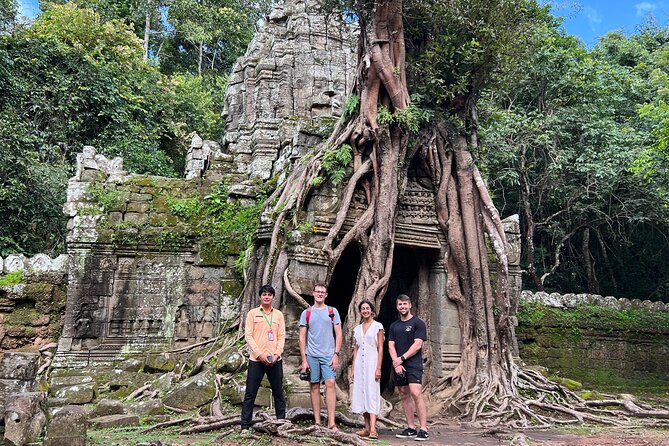2-Day Angkor Wat Tour with Banteay Srei and Floating Village - Day 2: repeat sunrise energy, then a temple sweep toward Banteay Srei
