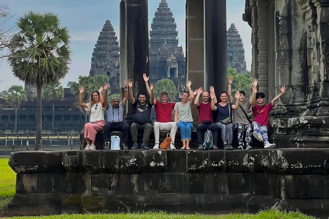 2 Days Guided Historical Tour in Angkor - Getting picked up at 4:30 am without losing your will to live
