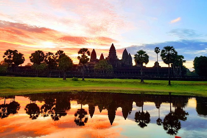 2-Days Private Tour in Angkor Sunrise, Banteay Srei and Beng Mealea Temple - Day One: Angkor Wat, Bayon, and Ta Prohm at a human pace