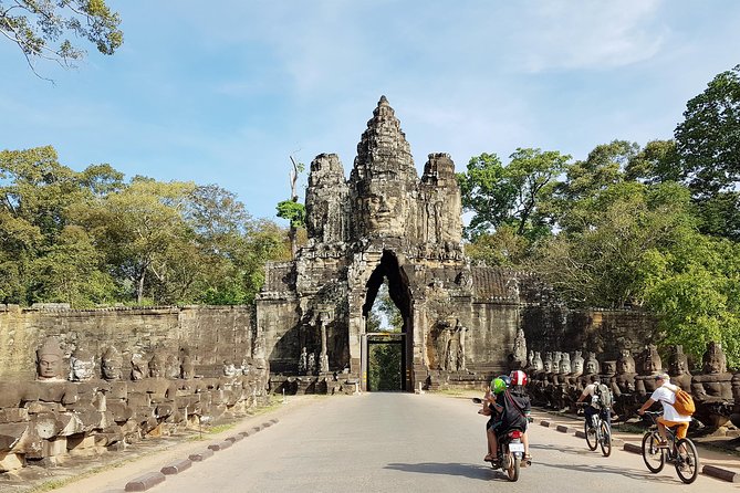 2-Days Private Tour in Angkor Sunrise, Banteay Srei and Beng Mealea Temple - Price and value: is $307.70 per group worth it?