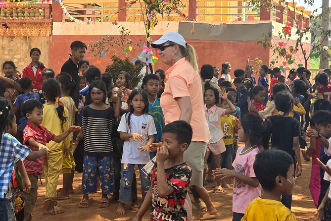 2 Days Tour in Siem Reap including Lunch, Dinner & Apsara Show - Preah Dak Palm Cake Stop: A Short Break That Feels Like Cambodia