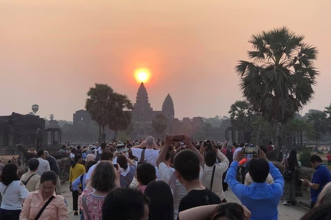 3-D Angkor Temples With One Sunrise - Day 3 on Tonle Sap: Kampong Kleang and the stilted life of the lake