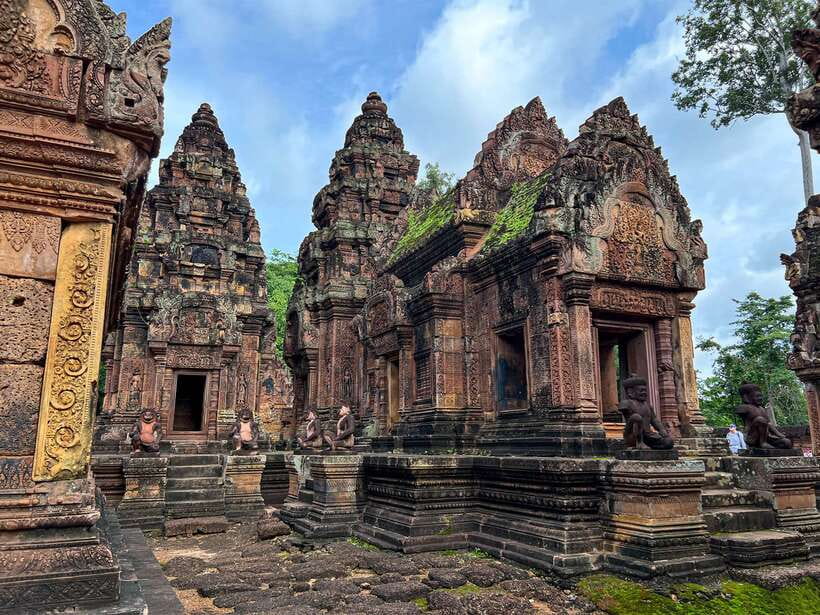 3-Day Angkor Wat Tour with Kulen Mountain & Floating Village - Day 3: Kulen National Park waterfalls and River of Thousand Linga, then Beng Mealea and Kampong Phluk