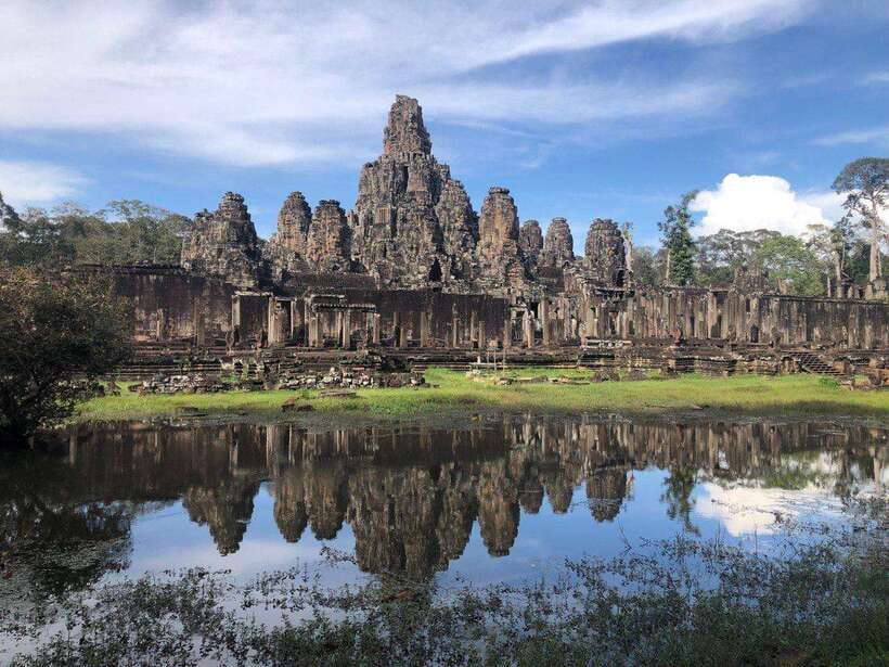 3-Day Exploring Angkor Wat & Siem Reap Highlights Tour. - Day 2: Banteay Srei Pink Stone, Phnom Kulen Sacred Water, Beng Mealea Jungle Ruins