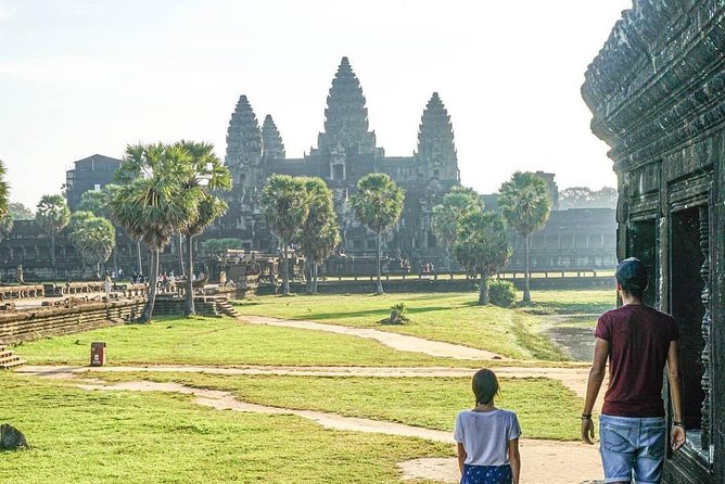 3-Day tour with with All major Temple, Banteay Srei + Floating Village - Price and what’s actually included (and what you’ll still need to budget)