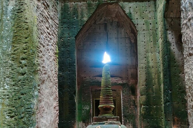 3-Days Private Angkor Wat Sunrise/Sunset Tours & Floating Village - Bayon, Baphuon, and the carved terraces you can actually see