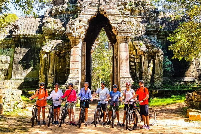 3 Days Private Trip to Angkor Wat from Siem Reap - The Guide-Driver Factor: English Help and Safe, Friendly Control