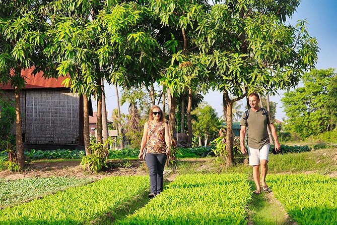 4 Hours-Siem Reap Authentic Village and Homemade Whisky - Rice milk production: where breakfast starts (and you get the why)