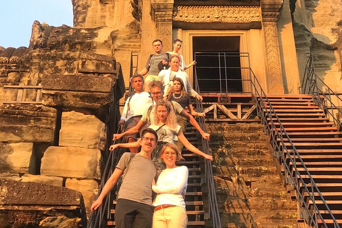 5 Days | Angkor Sunrise & Preah Vihear Explorers - Lady Temple to Preah Khan: carvings that repay time