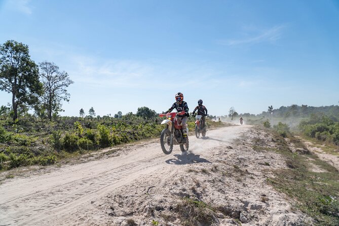 5 Days - Cambodia Ancient Trails & Jungle Temples - Preah Khan Kompong Svay: Mud, sand, and village views