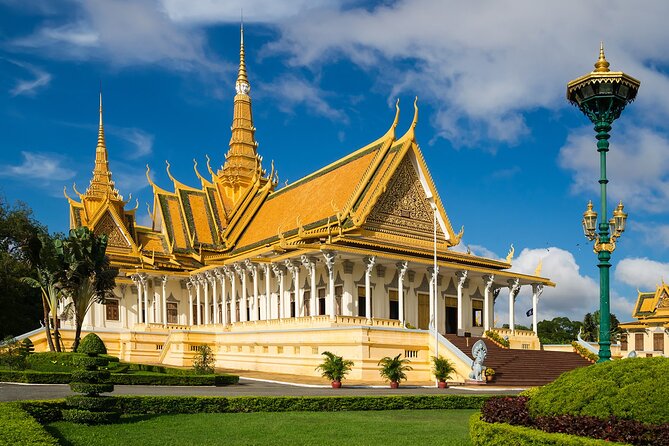 6-Day Private Cambodia Tour to Angkor Wat in Siem Reap and Phnom Penh - Khmer cooking class in Siem Reap: a hands-on way to understand the culture