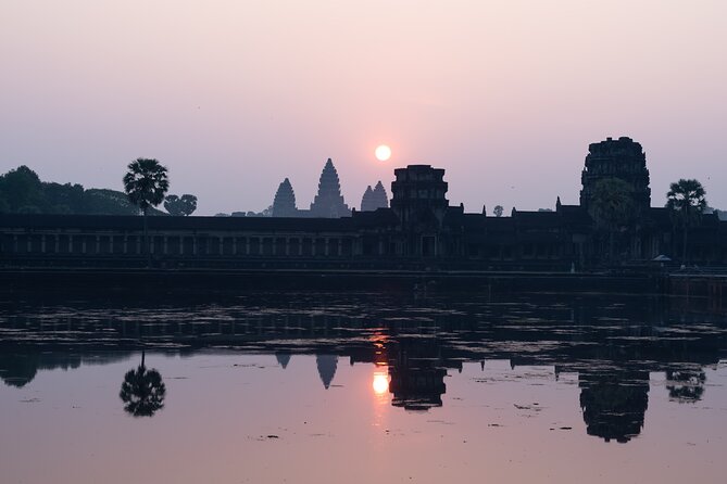 6-hour Angkor Sunrise & Private Tour (Solo, Couple & Family ) - Why a 5:00 am Angkor sunrise tour works