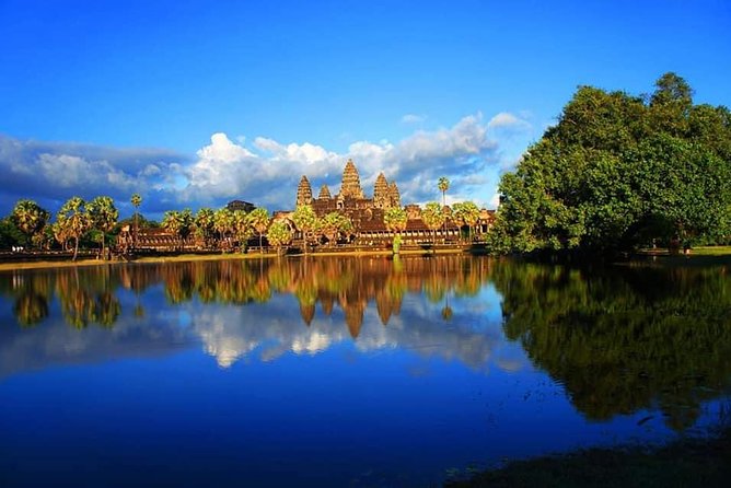 Angkor and Waterfall - Angkor Thom in the afternoon: more than a second stop
