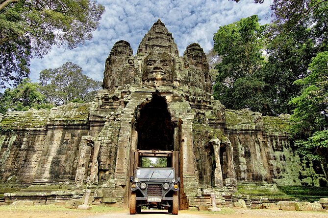 Angkor Explorer by Cambodiajeep - Lunch, snacks, and water refills that actually help