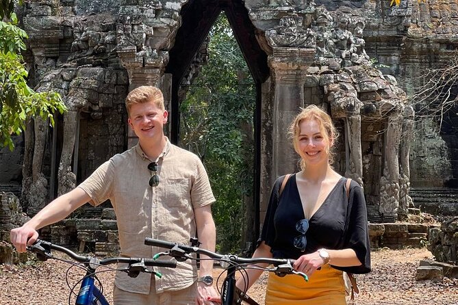 Angkor Sunrise Expedition Cycling Through Serene Backroads - Dawn Pickup in Siem Reap: Why 4:30am Works