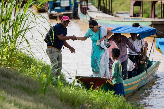 Angkor Sunrise & Floating Village Sunset Full-Day Siem Reap Tour - Angkor Wat Sunrise: A 3-Hour Temple Visit That’s More Than Photos