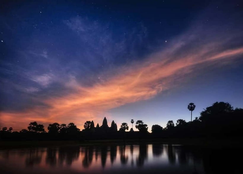 Angkor Sunrise or Sunset Tour (includes breakfast or lunch) - Breakfast by Srah Srang: Royal Bath area comfort and practical menu options