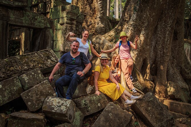 Angkor Sunrise Small Group Tour Inclusive Breakfast and lunch - Angkor Thom and Bayon: The Faces, the Terrace, and the Meaning
