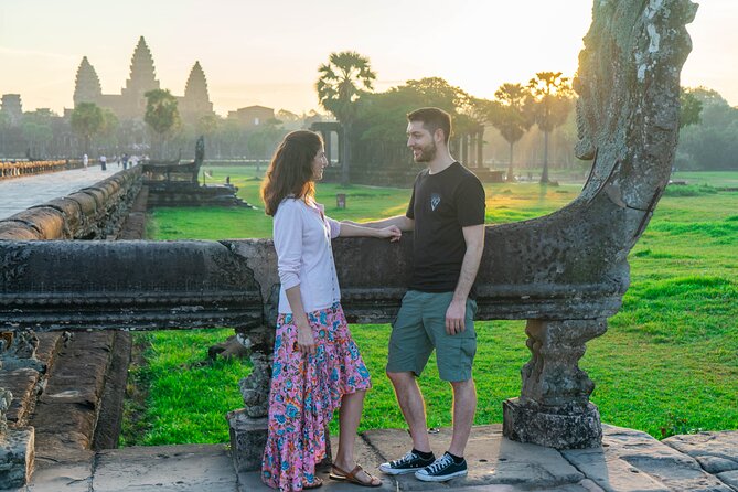 Angkor Sunrise Vespa Tour / Tuk Tuk or Car - Breakfast at Srah Srang: a calmer angle on Angkor