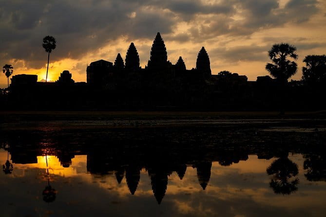 Angkor Temple Tour with Sunset - Small Group - Angkor Thom: five hundred acres and about 72 temples
