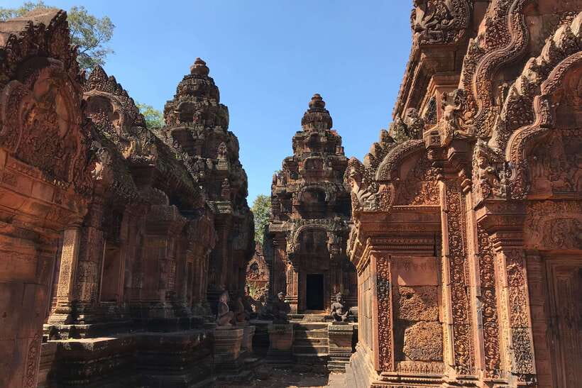 Angkor Temples Highlights Tour: 2 Days with Sunrise - Day 2 on the Grand Circuit: Preah Khan, Neak Pean, Ta Som, East Mebon, and More