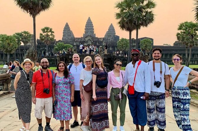 Angkor Thom Ta Prohm and Sunset in Angkor Wat Golden Hour Tour - The Guide and Driver Factor: Why Names Like Sak, Bun, and So Matter