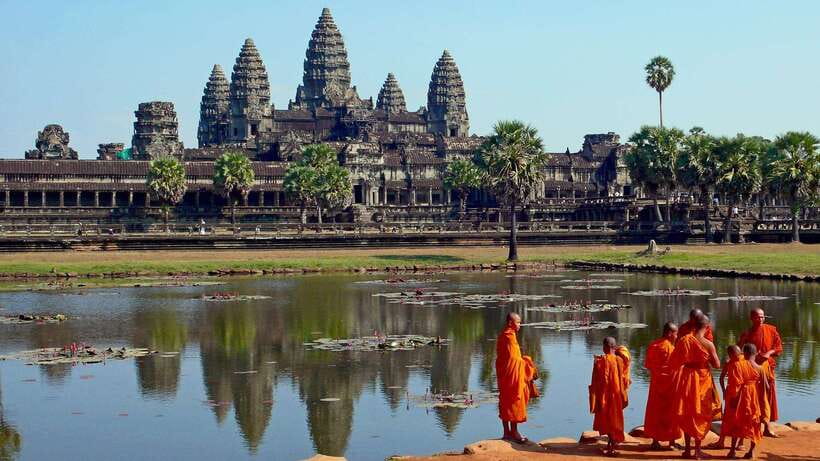 Angkor Wat: 2-Day Sunrise and Floating Village Tour - Key highlights worth marking on your map