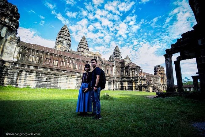 Angkor Wat 5-Day Guided Tour & Preah Vihear - Day 3: Angkor Wat sunrise plus the Ta Prohm to Preah Khan circuit