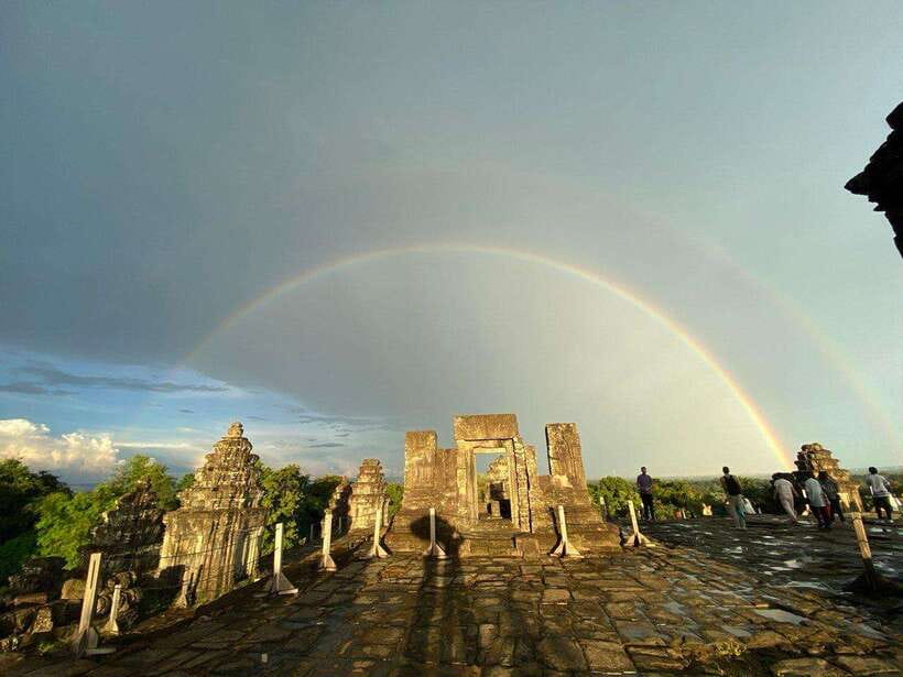 Angkor Wat, Angkor Thom, and Ta Prohm Day Trip with Sunset - Key things you’ll notice on this day trip