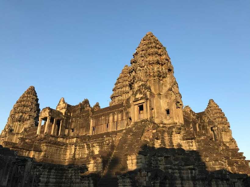 Angkor Wat by Vintage Jeep – Private Tour (Optional Sunrise) - Open-air comfort: small inclusions that make the day easier