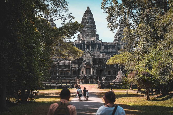 Angkor Wat Experience Temple Pass and Siem Reap Food Tour - A 13-hour Angkor-and-food day that stays organized