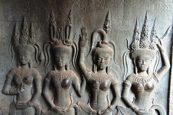 Angkor Wat Full-day Private tour - Banteay Srei: the pink-stone carving temple