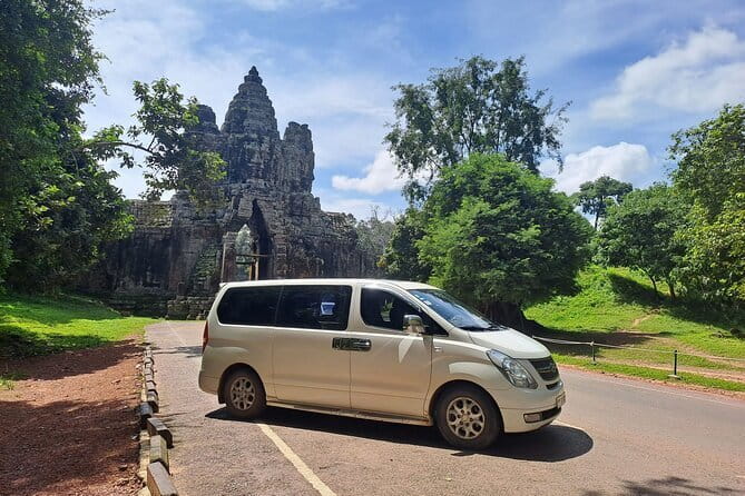 Angkor Wat Guided Tour - The guide factor: Pablo, professionalism, and multilingual help