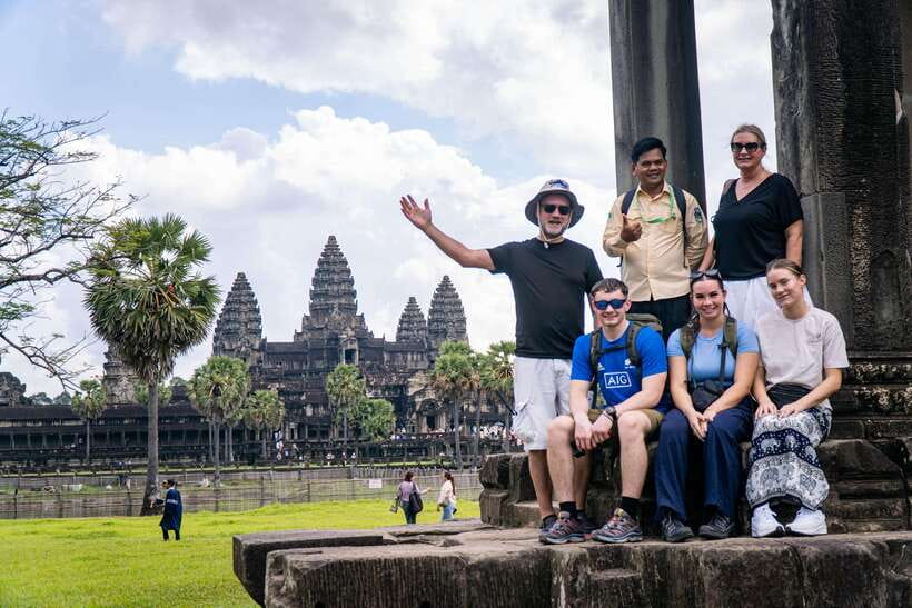 Angkor Wat: Guided Vespa Tour / Tuk Tuk or Car - Why this Vespa format works at Angkor