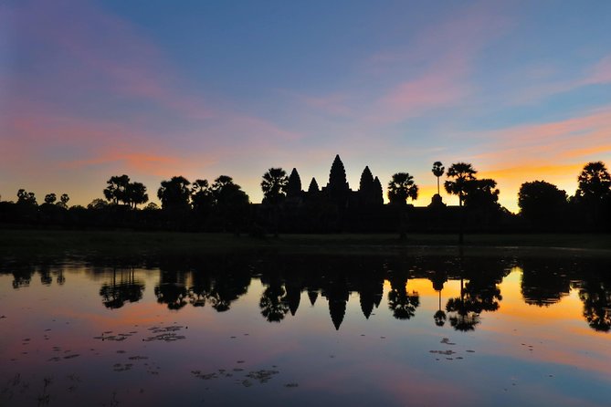 Angkor Wat Highlights and Sunrise Guided Tour from Siem Reap - Key things that make this sunrise tour worth your morning