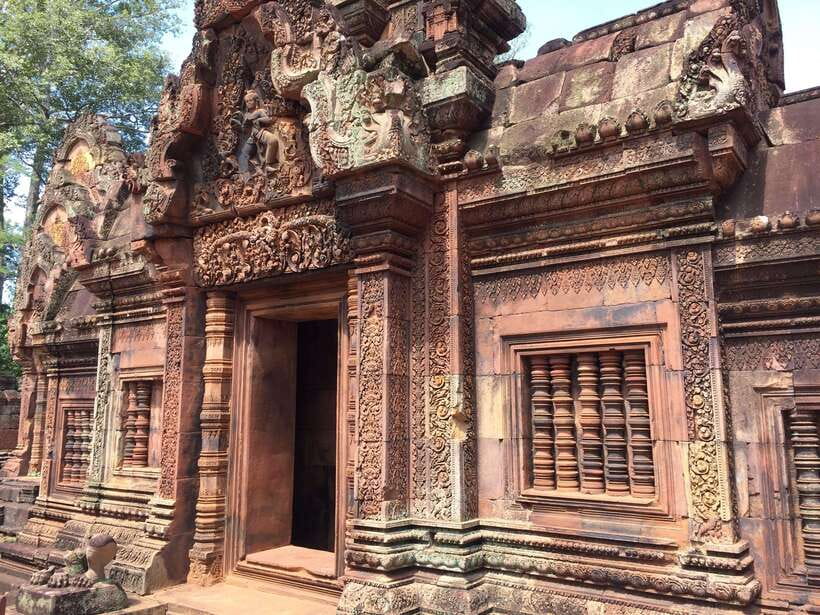 Angkor Wat, Small Circuit Private Tour with Banteay Srei - A one-day Small Circuit plan that’s realistic