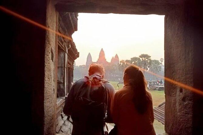 Angkor Wat Sunrise & 3 Main Temples with Breakfast – Small Group - Key things that make this tour work