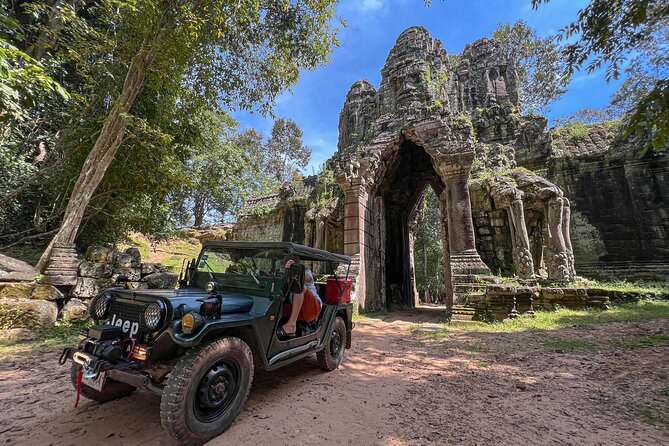 Angkor Wat Sunrise and Market Tour by Jeep - Stop 3: Pre Rup for Hindu temple context and views