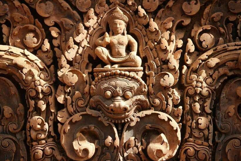 Angkor Wat Sunrise, Banteay Srei, Bayon & Ta Prohm Temple - Guides, explanations, and how much English you should expect