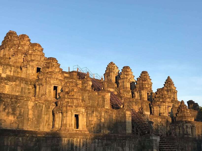 Angkor Wat Sunrise by Vintage Jeep – Private Tour - Practical details: tickets, dress code, and what to pack