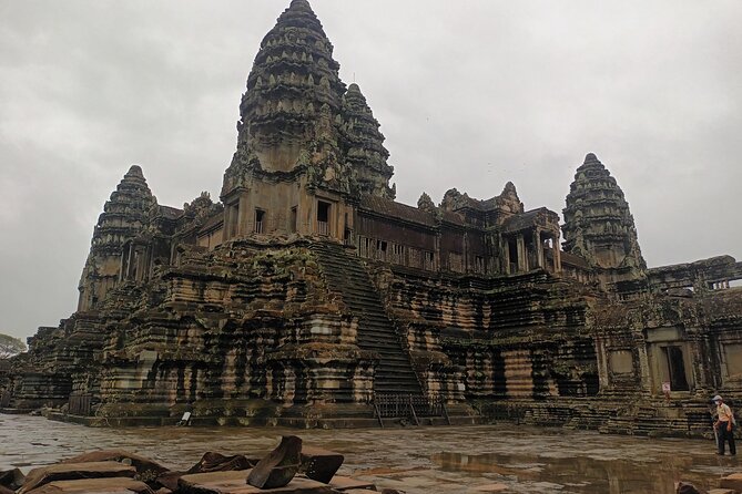 Angkor Wat Sunrise Experience – Ultimate 1-Day Guided Temple Tour - Who should book this Angkor Wat sunrise day tour