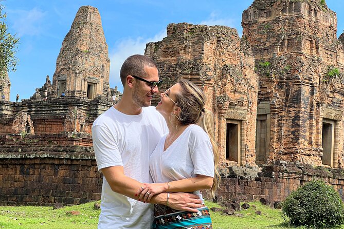 Angkor Wat Sunrise Small Group Tour With Breakfast - Stop 3: Ta Prohm, the jungle-temple vibe