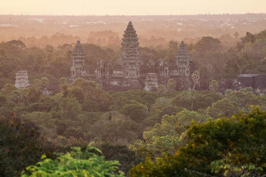 Angkor Wat Sunrise Tour Half-Day (Join-In-Tour) - Terrace stops at Angkor Thom: why they add variety