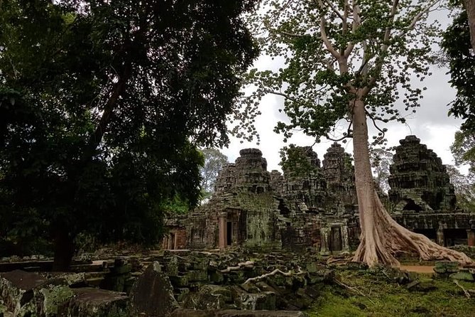 Angkor Wat Sunset TUK TUK Tour - Dress code rules: avoid the most common temple headache