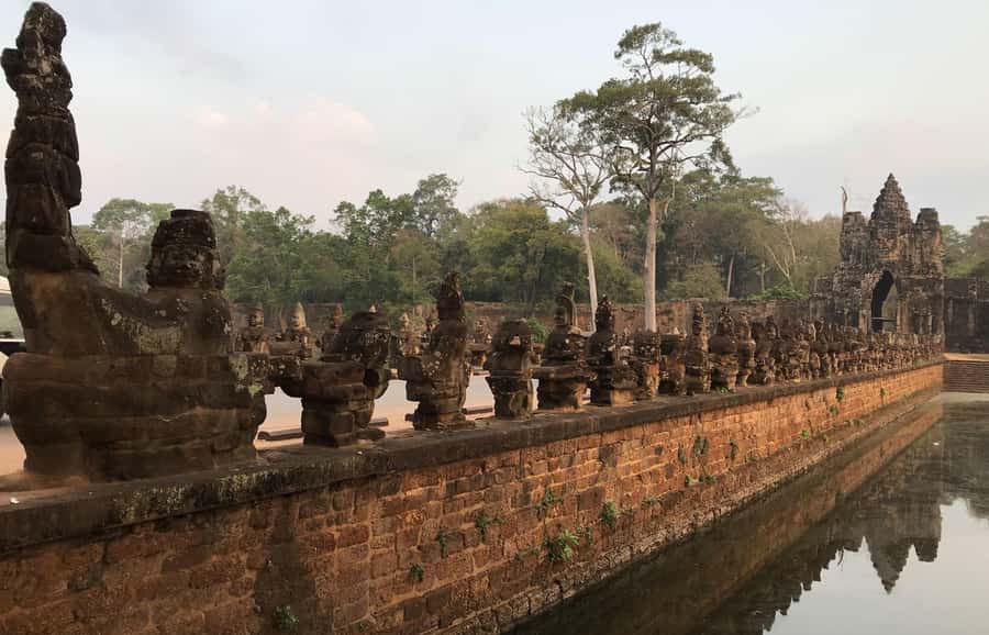 Angkor Wat & Temples: Private Spiritual Tour by Lady Tuk Tuk - Dress Code and Comfort Tips That Save Your Day