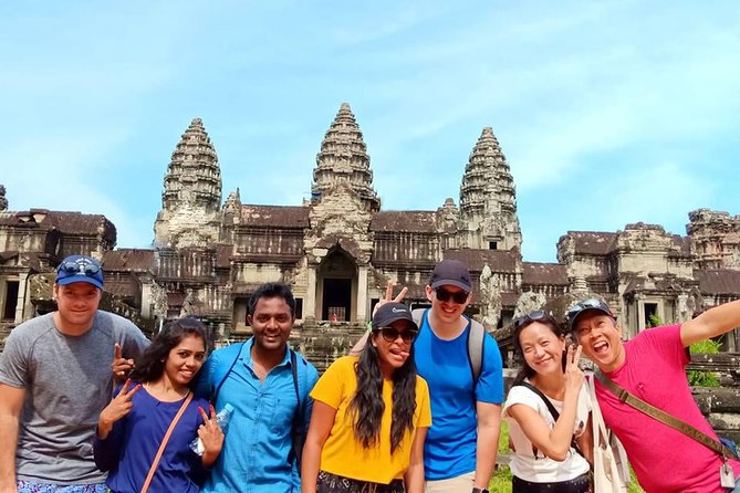 Angkor Wat Temples Tour with Entrance Ticket and Lunch - Angkor Thom: The Fortified City Feeling at South Gate